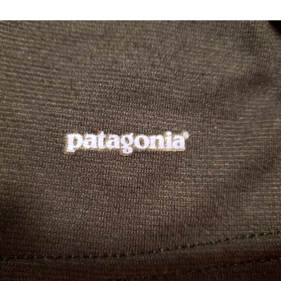 Patagonia Women's Capilene Thermal Weight Zip-Neck Pullover - Picture 8 of 14